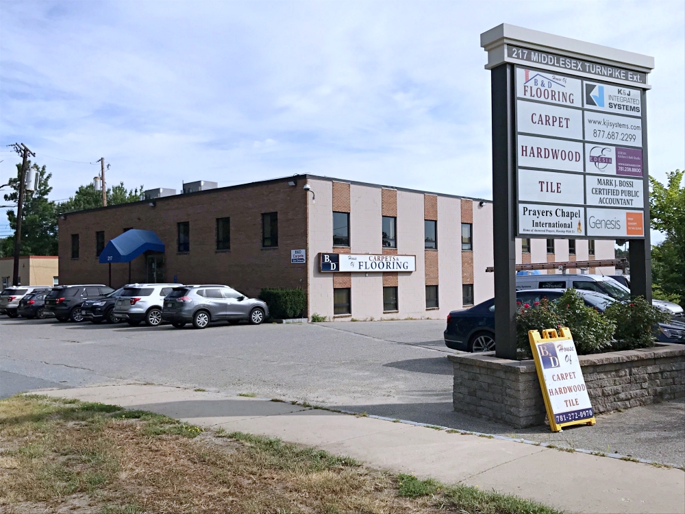 Carbone Commercial Real Estate, Inc. Commercial Real Estate Services.