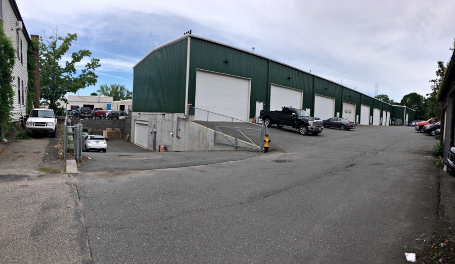 Carbone Commercial Real Estate, Inc. Commercial Real Estate Services.