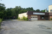 View picture of 737 Boston Rd