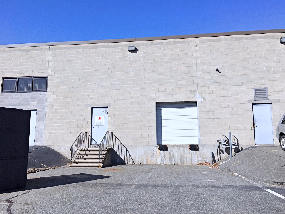 Carbone Commercial Real Estate, Inc. Commercial Real Estate Services.