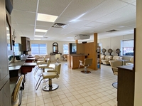 View picture of 125 Main St - Salon
