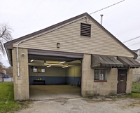 View picture of 1 Vining Ct Rear